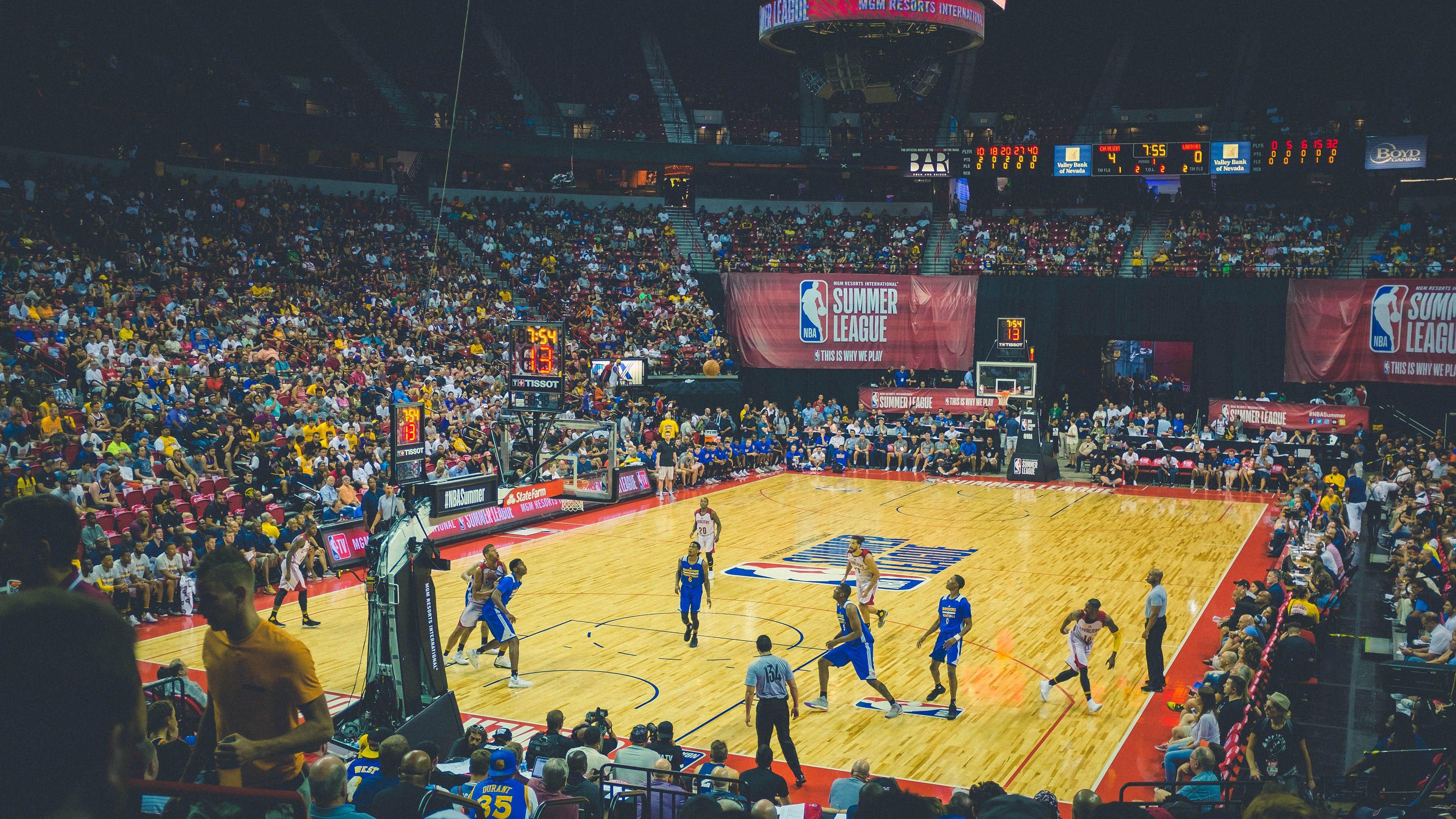 里夫斯替补上场再立新功，数据全面优于首发时期表现