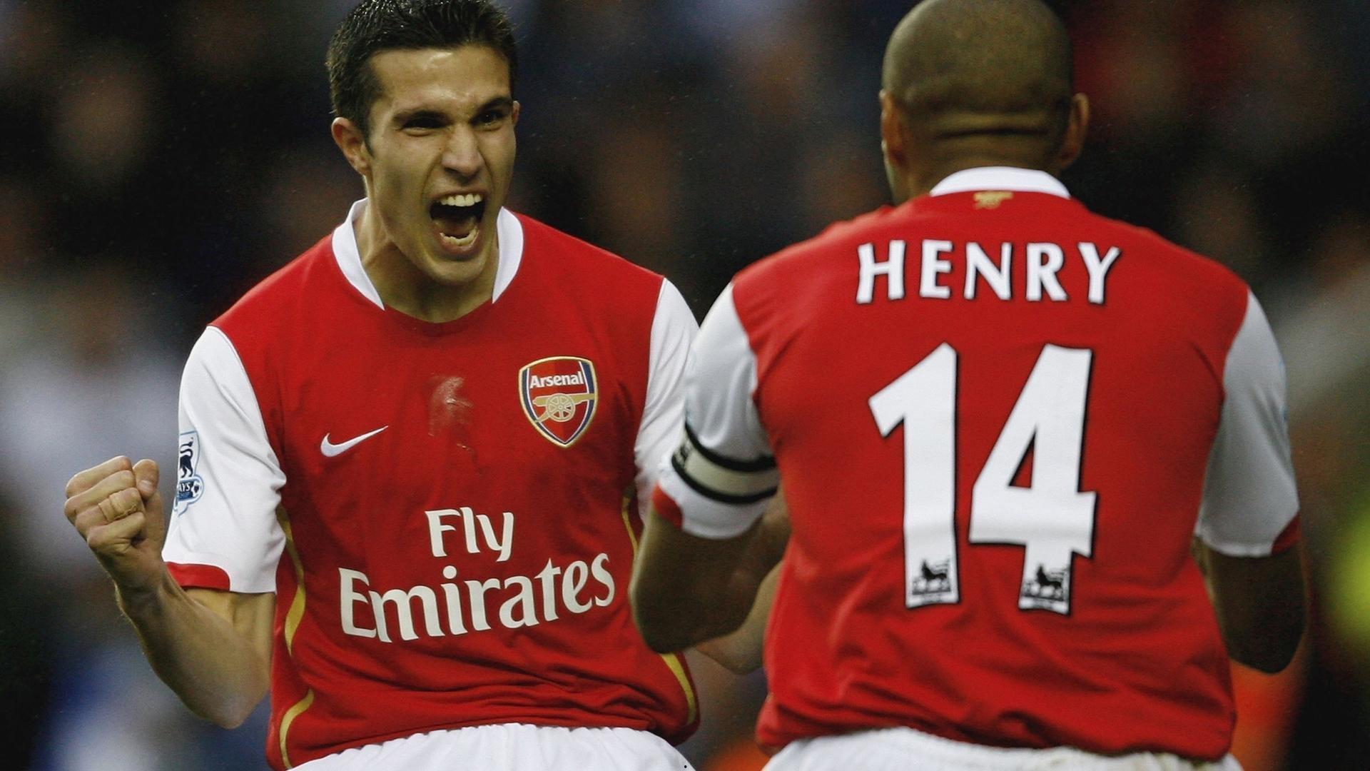 英超历史射手王贡献榜，希勒亨利C罗领跑，哈兰德高效跻身前列